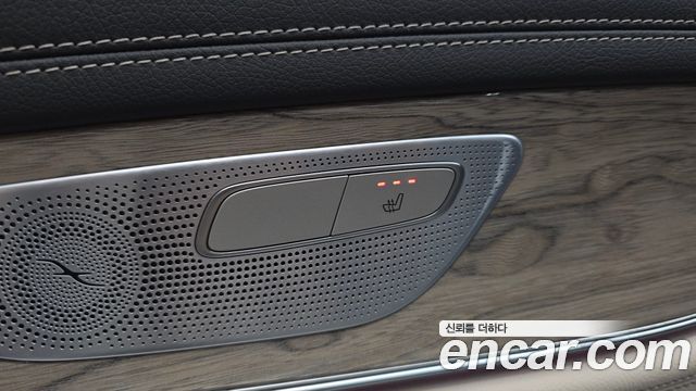 Mercedes-Benz CLS-Class 2023 — photo 29