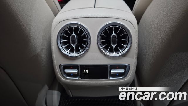 Mercedes-Benz CLS-Class 2023 — photo 32