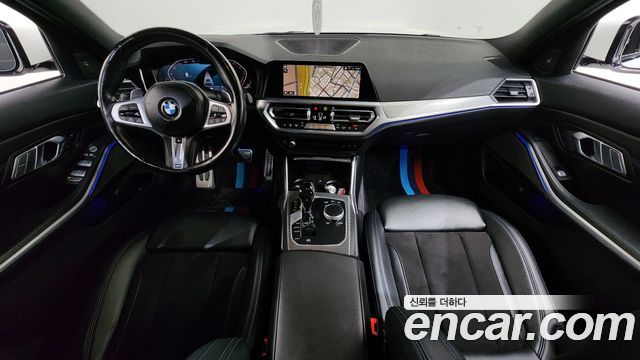 BMW 3-Series 2021 — photo 10