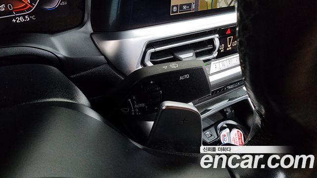 BMW 3-Series 2021 — photo 27