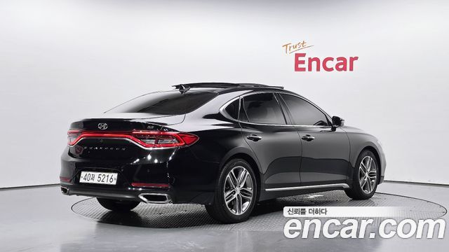Hyundai Grandeur 2017 — photo 2