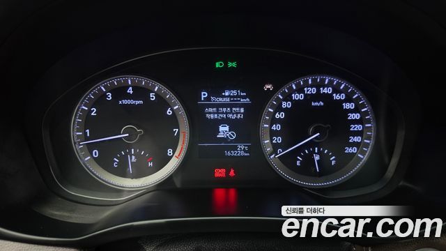 Hyundai Grandeur 2017 — photo 8