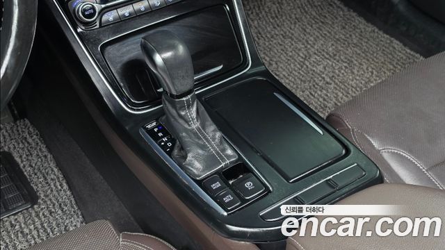 Hyundai Grandeur 2017 — photo 9