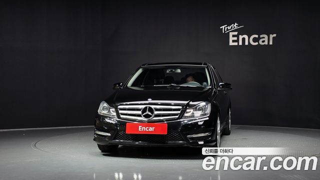 Mercedes-Benz C-Class 2012 — photo 3