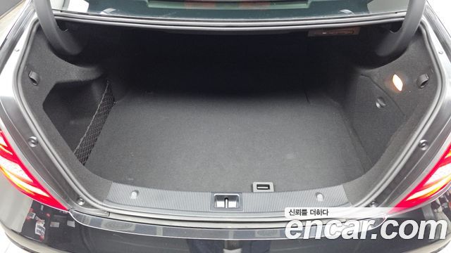 Mercedes-Benz C-Class 2012 — photo 20