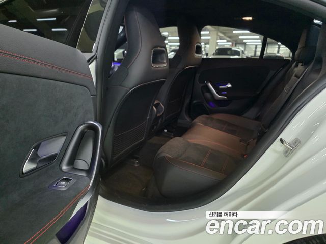 Mercedes-Benz CLA-Class 2023 — photo 9