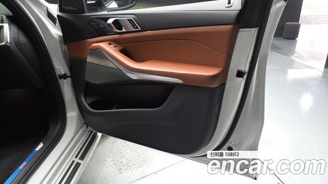 BMW X7 2025 — photo 14