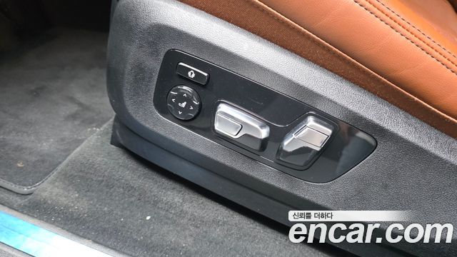 BMW X7 2025 — photo 32