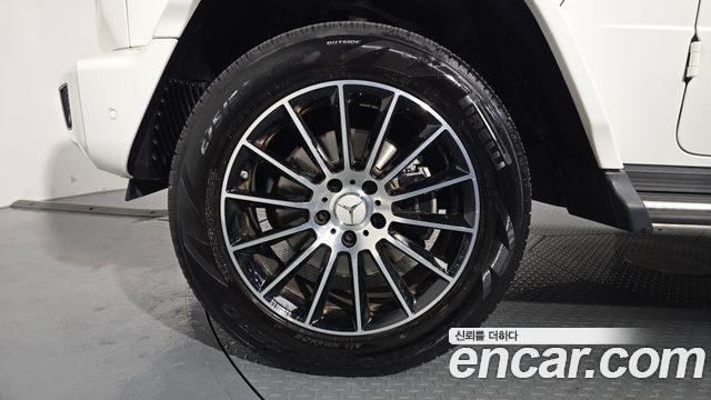 Mercedes-Benz G-Class 2023 — photo 5