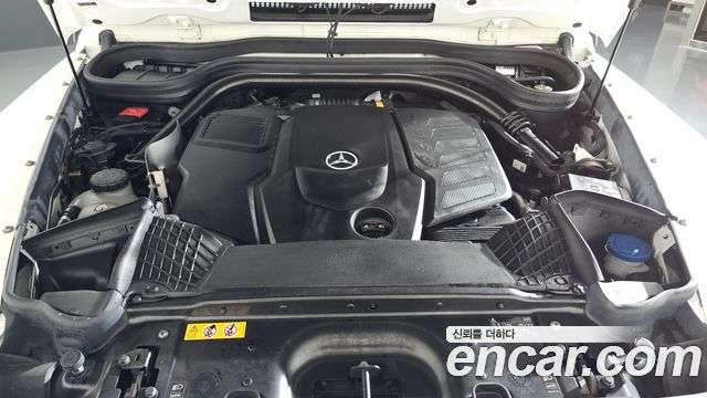 Mercedes-Benz G-Class 2023 — photo 6