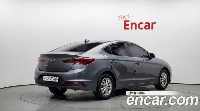 Hyundai AVANTE 2019 — photo 2
