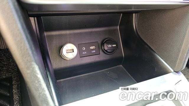 Hyundai AVANTE 2019 — photo 18