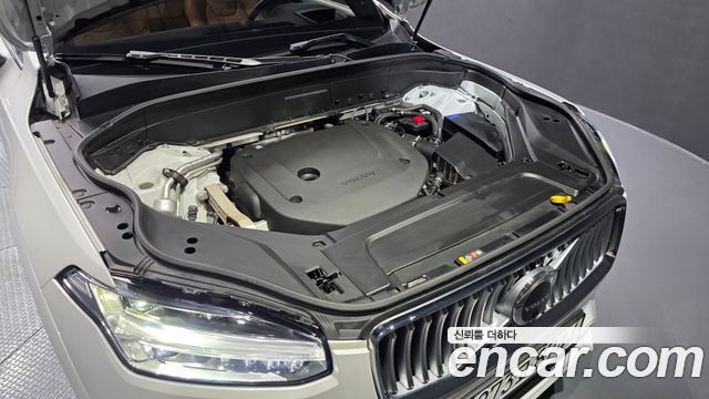 Volvo XC90 2023 — photo 6