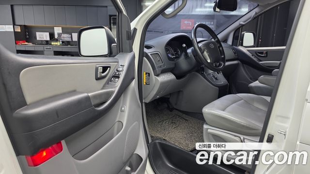 Hyundai Starex 2020 — photo 13