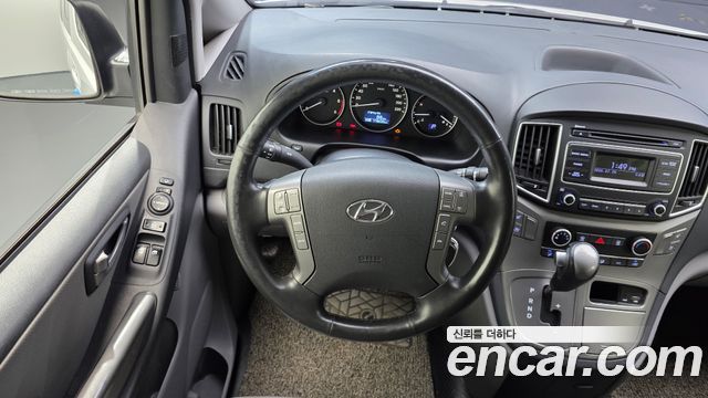 Hyundai Starex 2020 — photo 19