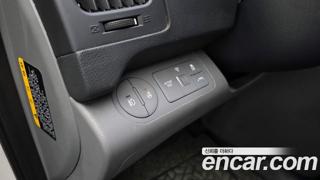 Hyundai Starex 2020 — photo 25