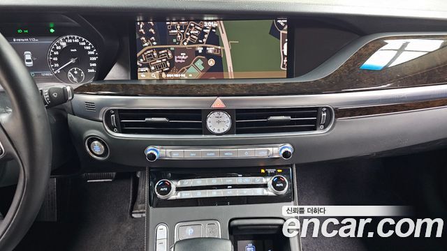 Genesis G90 2019 — photo 18