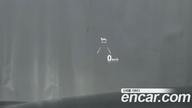 Genesis G90 2019 — photo 32