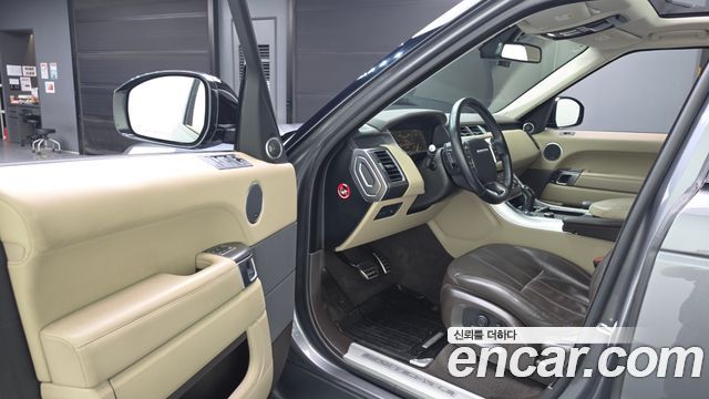 Land Rover Range Rover Sport 2016 — photo 10