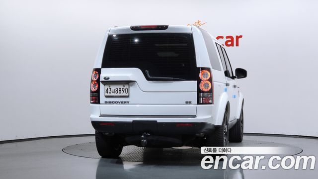 Land Rover Discovery 2016 — photo 4