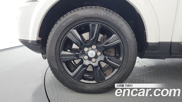 Land Rover Discovery 2016 — photo 5
