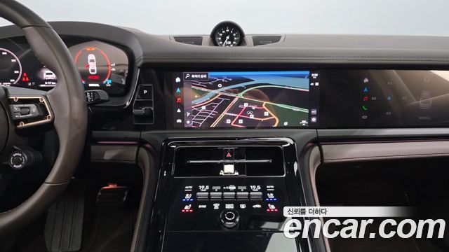 Porsche Panamera 2025 — photo 18