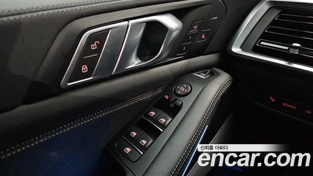 BMW X5 2024 — photo 31
