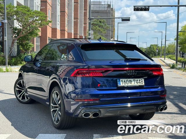 Audi SQ8 2021 — photo 2