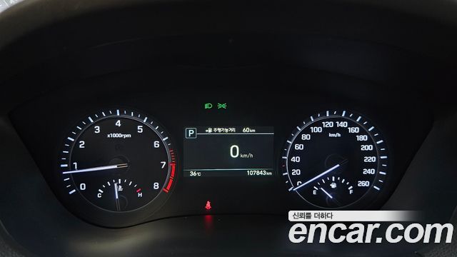 Genesis G80 2017 — photo 8