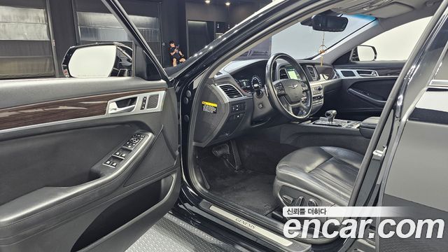 Genesis G80 2017 — photo 10