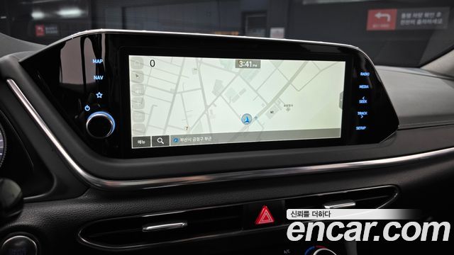 Hyundai Sonata 2022 — photo 20
