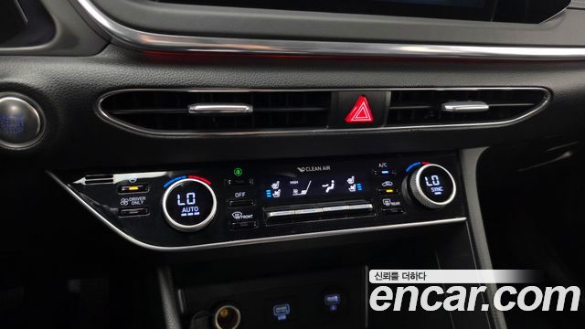 Hyundai Sonata 2022 — photo 24