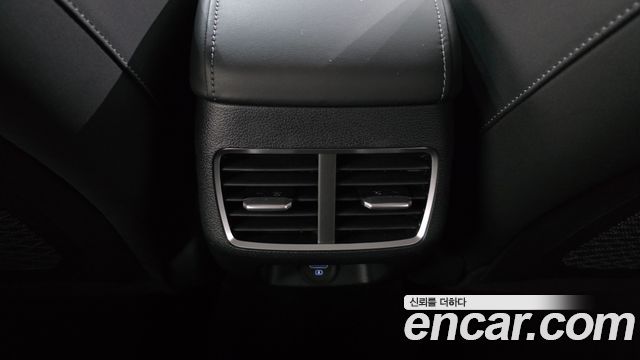 Hyundai Sonata 2022 — photo 30