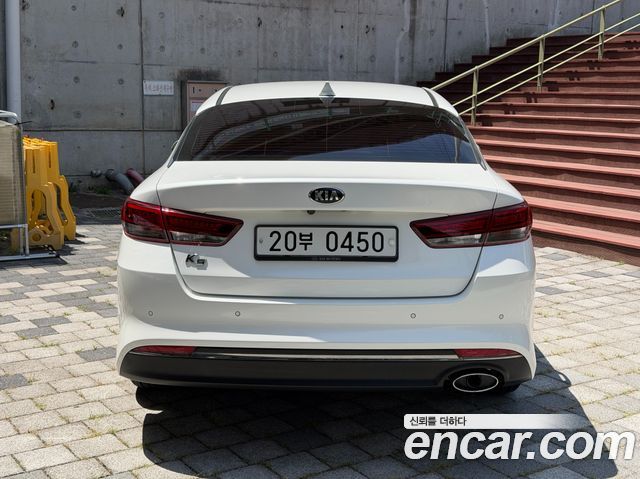 Kia K5 2016 — photo 6