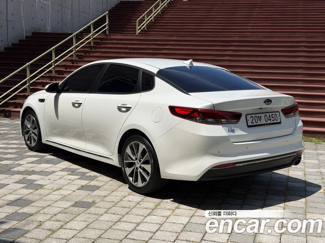 Kia K5 2016 — photo 7