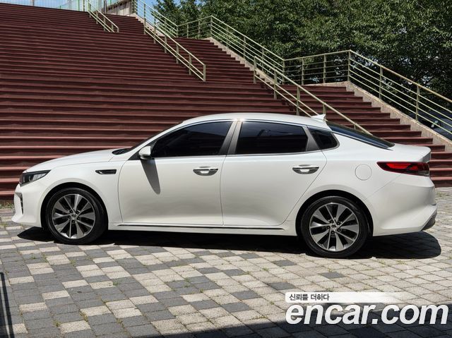 Kia K5 2016 — photo 8