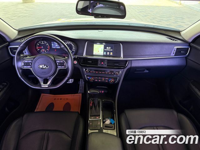 Kia K5 2016 — photo 9