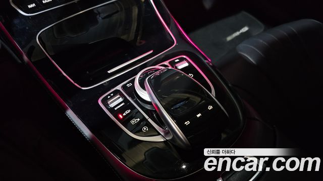 Mercedes-Benz CLS-Class 2019 — photo 12