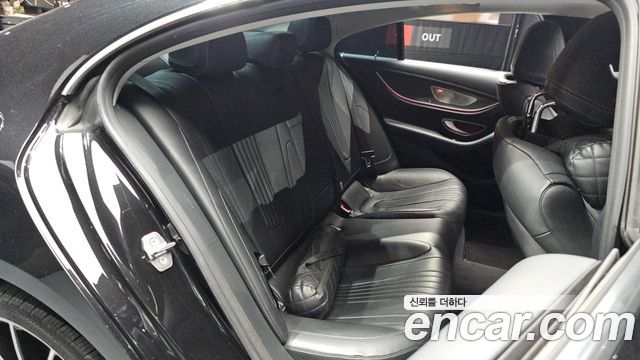 Mercedes-Benz CLS-Class 2019 — photo 17