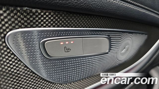 Mercedes-Benz CLS-Class 2019 — photo 23