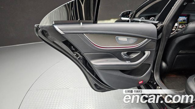 Mercedes-Benz CLS-Class 2019 — photo 15