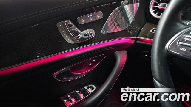 Mercedes-Benz CLS-Class 2019 — photo 31