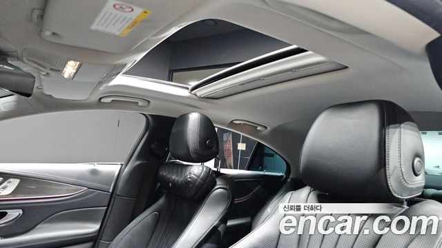 Mercedes-Benz CLS-Class 2019 — photo 32