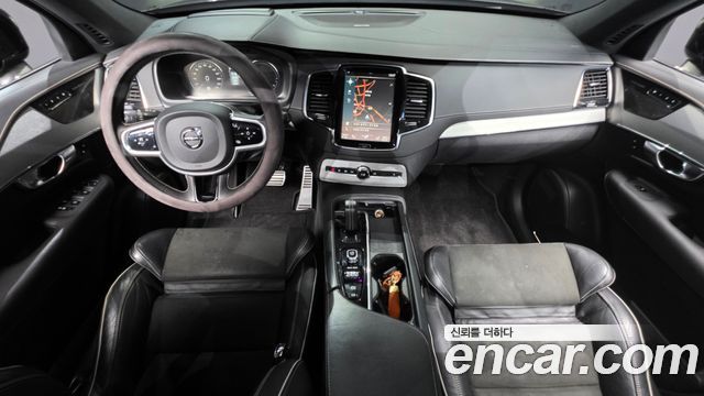 Volvo XC90 2021 — photo 7