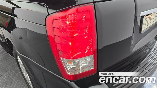 Kia Canival 2013 — photo 9