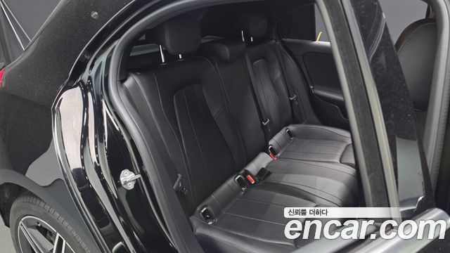Mercedes-Benz A-Class 2021 — photo 16