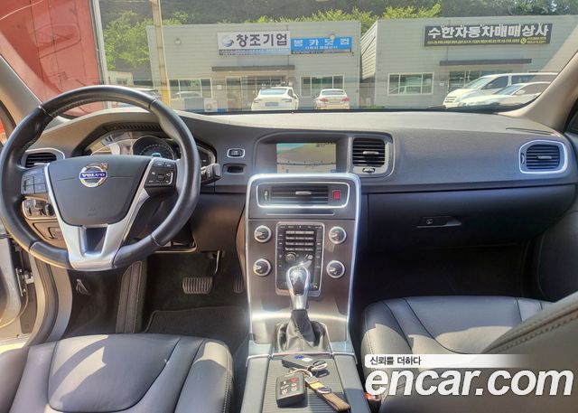 Volvo S60 2015 — photo 3