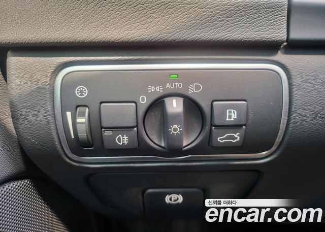 Volvo S60 2015 — photo 9