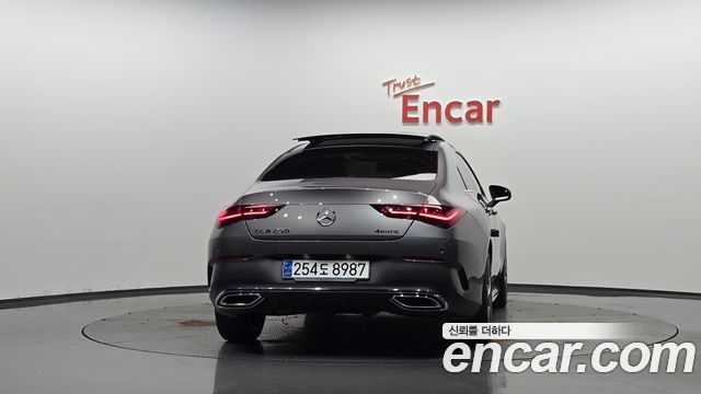 Mercedes-Benz CLA-Class 2024 — photo 4