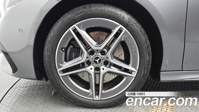 Mercedes-Benz CLA-Class 2024 — photo 5